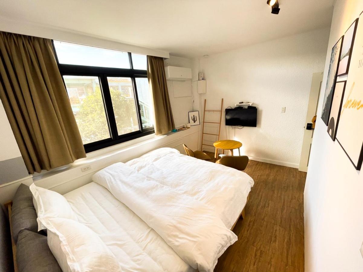 Small Island Homestay Tainan Exterior foto